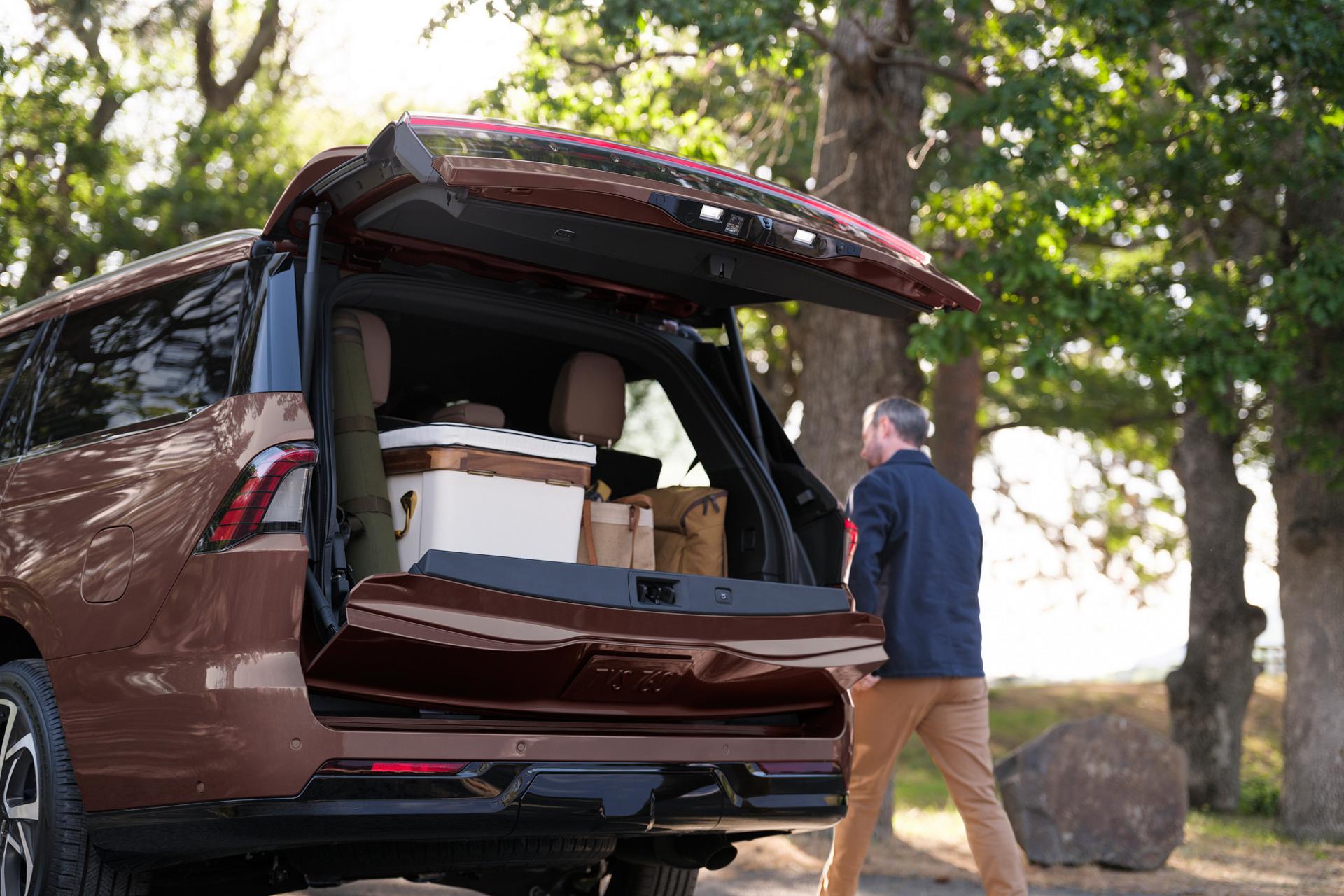 2027 Lincoln Navigator Split Gate open with cargo loaded