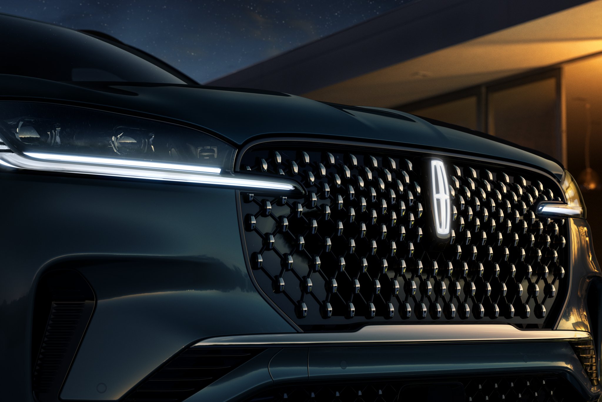The grille on the 2025 Lincoln Aviator.