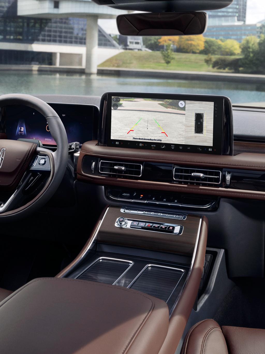 The center touchscreen inside a 2025 Lincoln Aviator® SUV displays the rear camera view.
