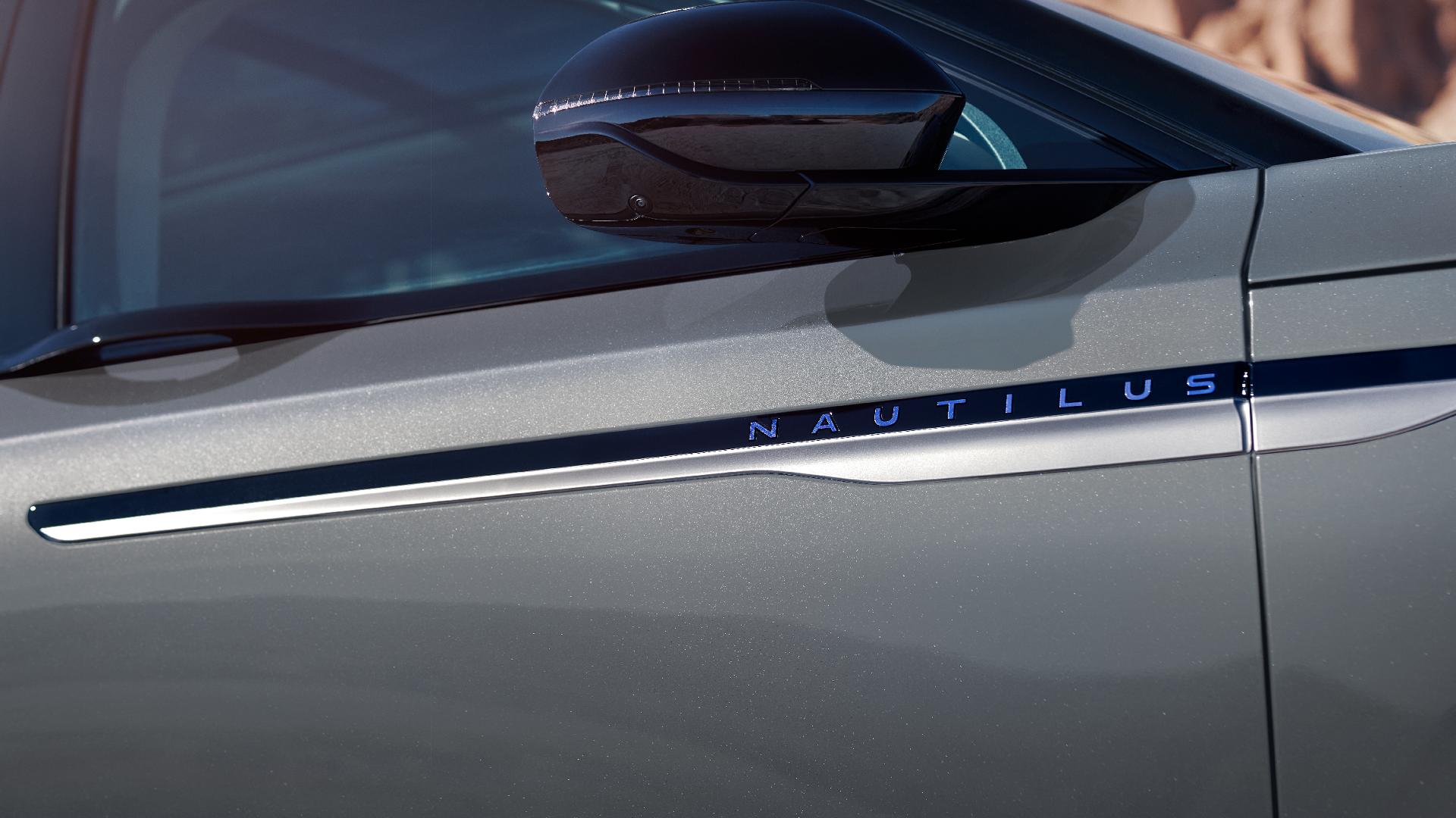 The exterior of the Lincoln Nautilus.