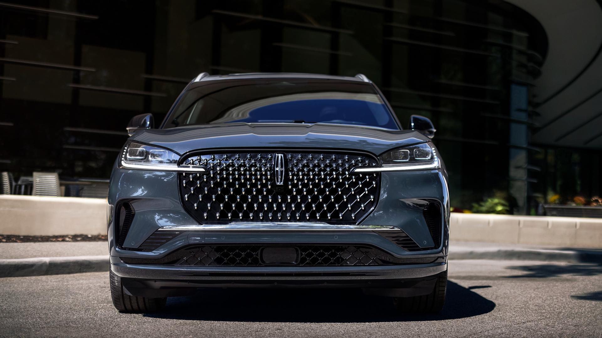 The grille of a 2027 Lincoln Aviator® SUV with chrome adornments