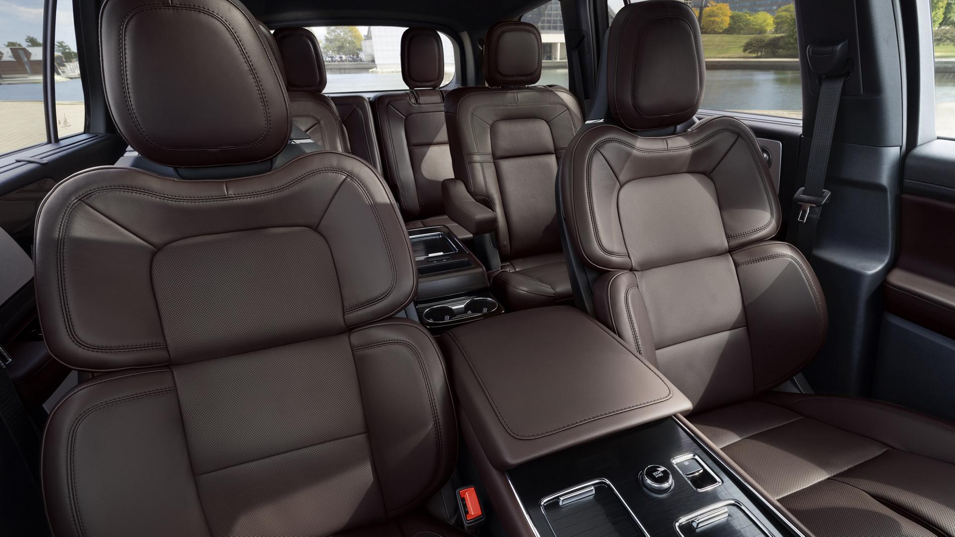 The second row of a 2027 Lincoln Aviator® SUV with two captain's chairs