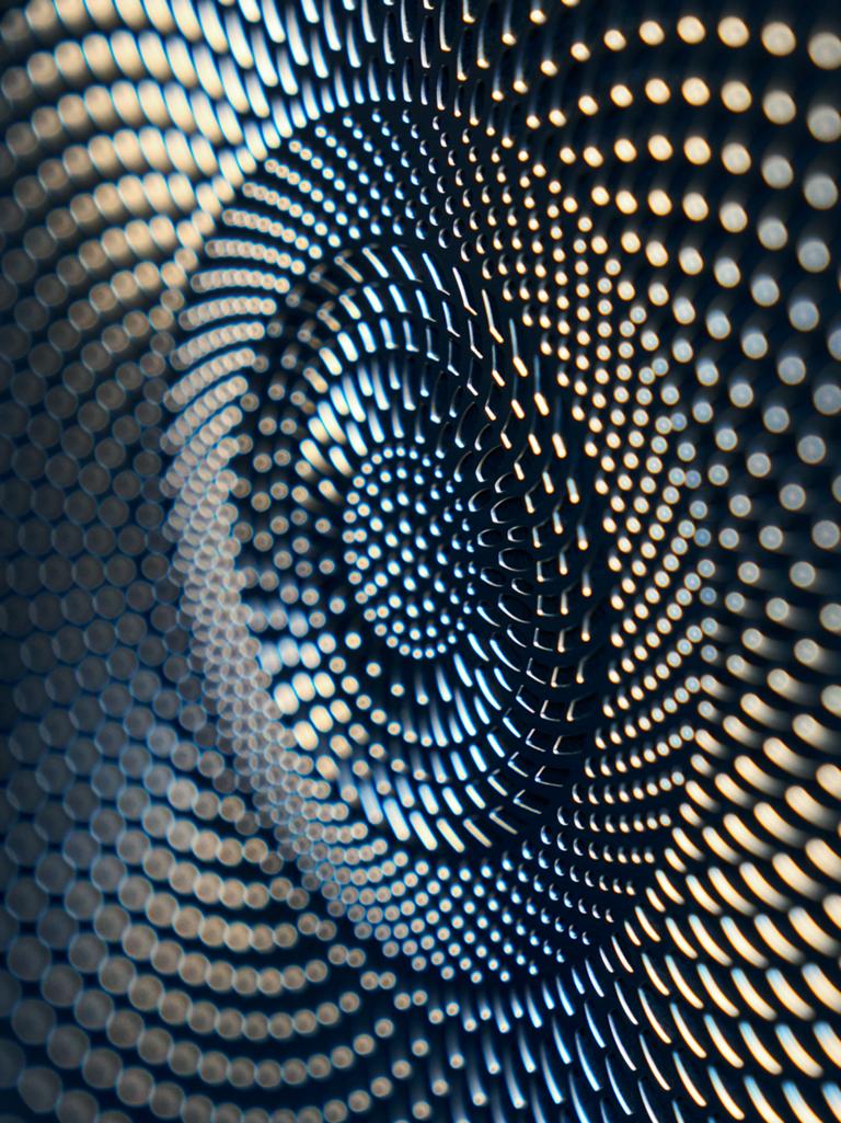 El panel de la puerta delantera de una SUV Lincoln Nautilus® 2026 tiene varias bocinas de sonido